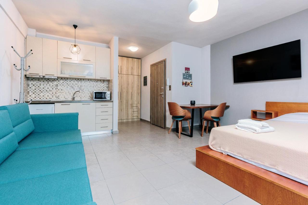 Faos Properties Kavala Esterno foto